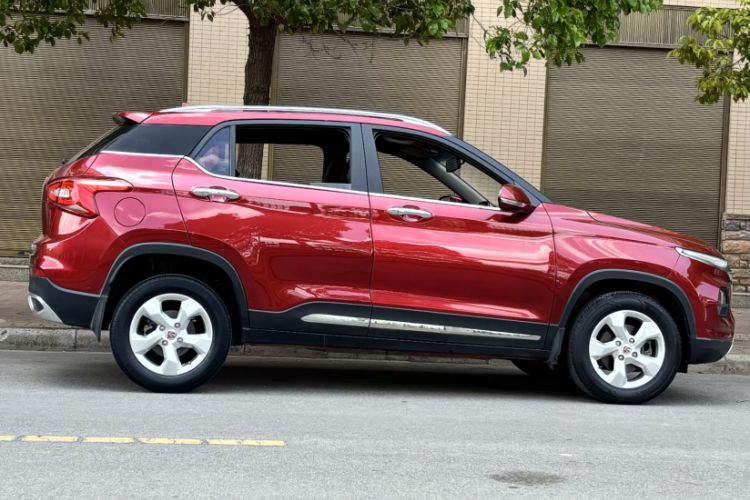 Used Baojun 510 2017 1.5L Automatic Fashion Model Exterior 1