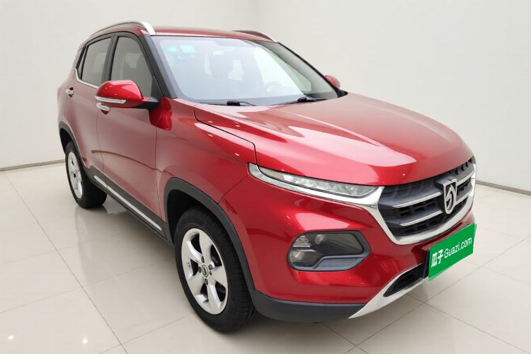 Used Baojun 510 2017 1.5L Manual Fashion Model Exterior 2