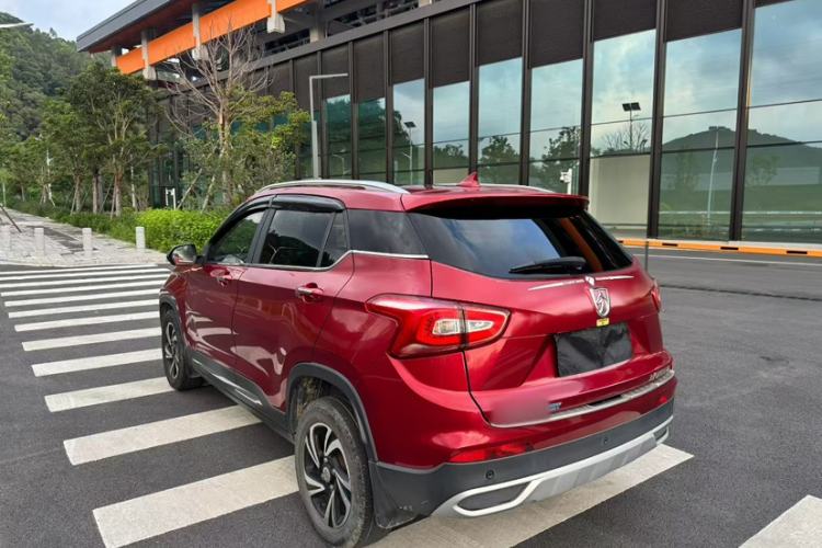Used Baojun 510 2017 1.5L Automatic Luxury Model Exterior 2