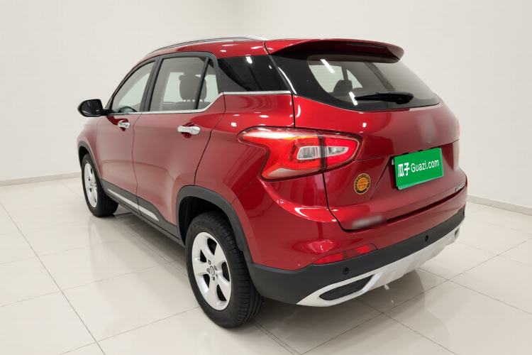 Used Baojun 510 2017 1.5L Manual Fashion Model Exterior 3