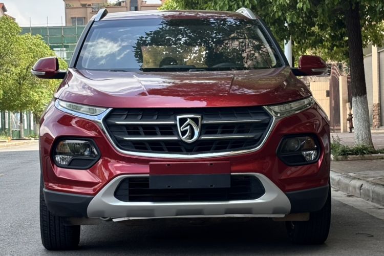 Used Baojun 510 2017 1.5L Automatic Fashion Model Exterior 3