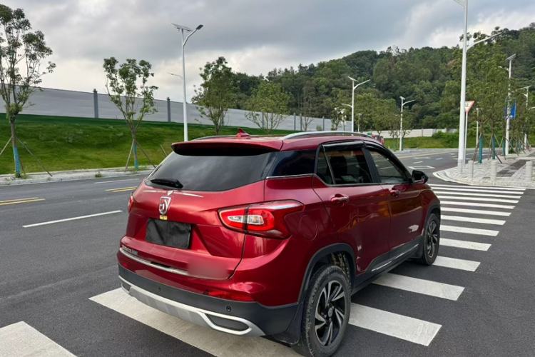 Used Baojun 510 2017 1.5L Automatic Luxury Model Exterior 3
