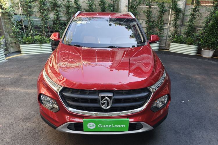 Used Baojun 510 2017 1.5L manual Comfort trim Exterior 4