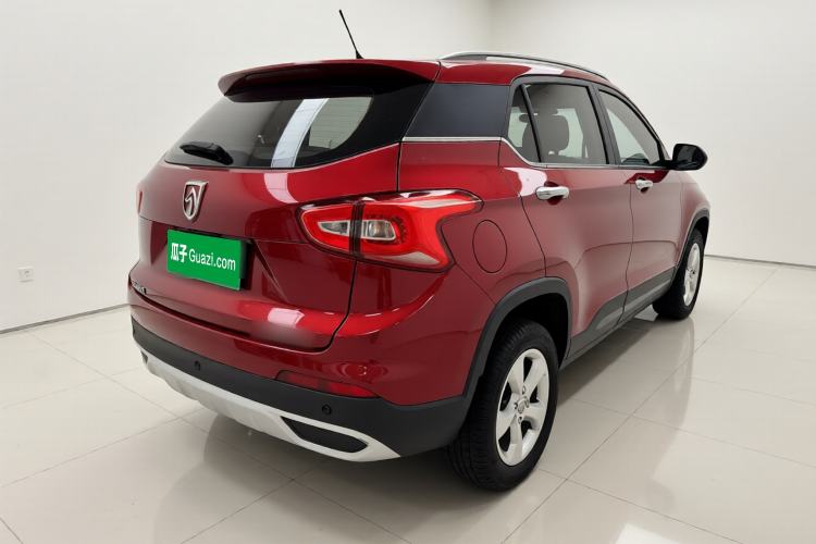 Used Baojun 510 2017 1.5L Manual Fashion Model Exterior 5