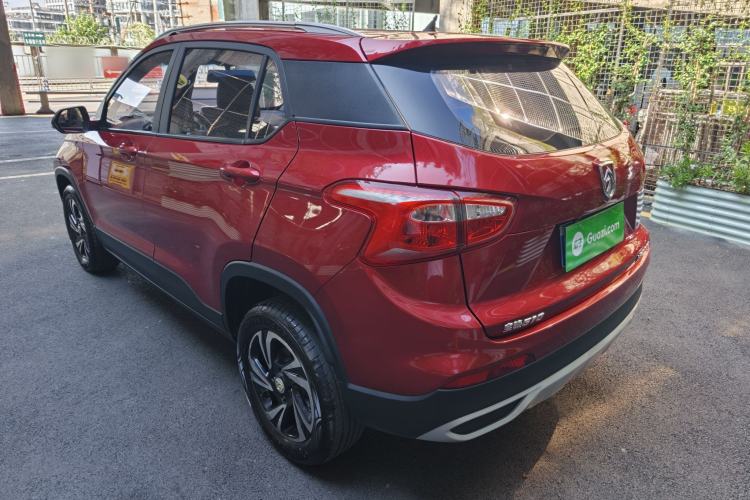 Used Baojun 510 2017 1.5L manual Comfort trim Exterior 8