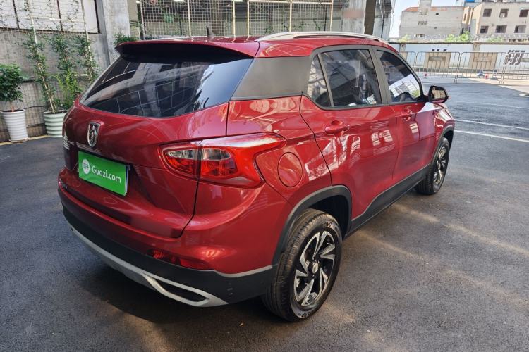 Used Baojun 510 2017 1.5L manual Comfort trim Exterior 9