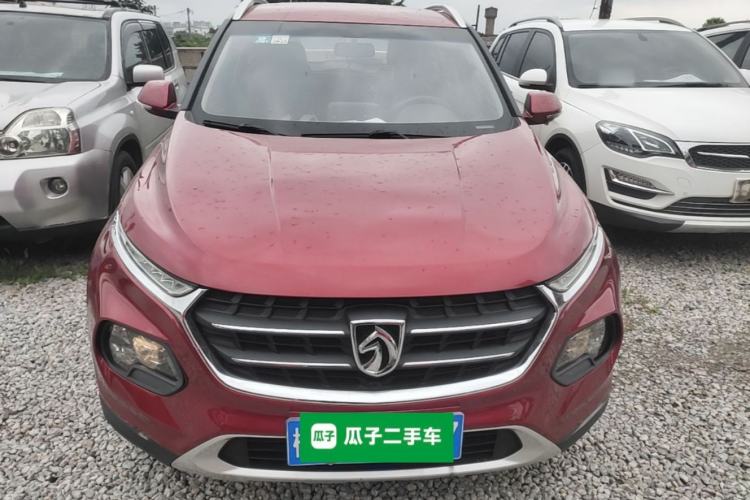 Used Baojun 510 2017 1.5L Manual Fashion Model Front