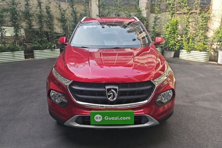 Used Baojun 510 2017 1.5L manual Comfort trim Front