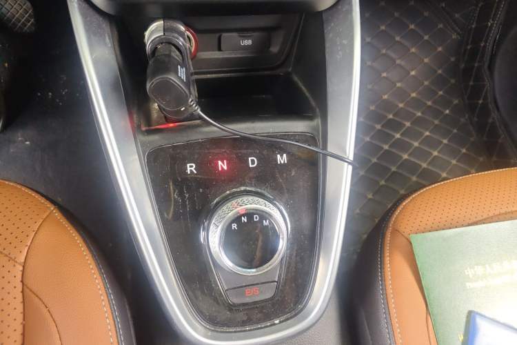 Used Baojun 510 2017 1.5L Automatic Luxury Model Gear Lever