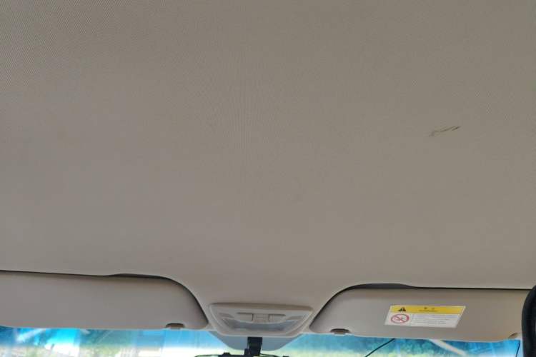 Used Baojun 510 2017 1.5L Manual Fashion Model Headliner
