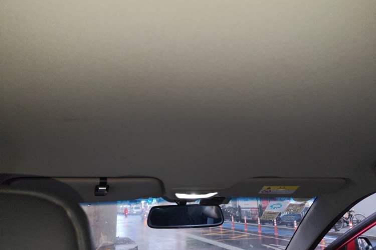 Used Baojun 510 2017 1.5L Automatic Fashion Model Headliner