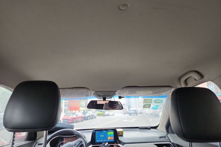 Used Baojun 510 2017 1.5L Manual Fashion Model Headliner