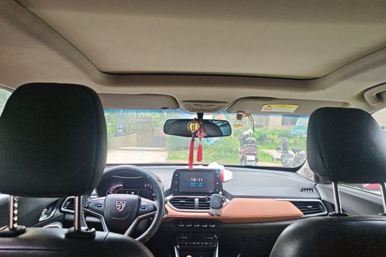 Used Baojun 510 2017 1.5L Manual Luxury Model Headliner