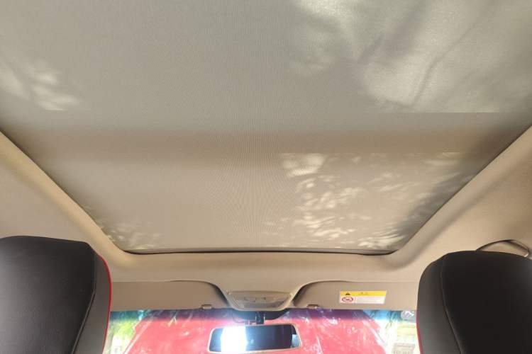 Used Baojun 510 2017 1.5L Automatic Luxury Model Headliner