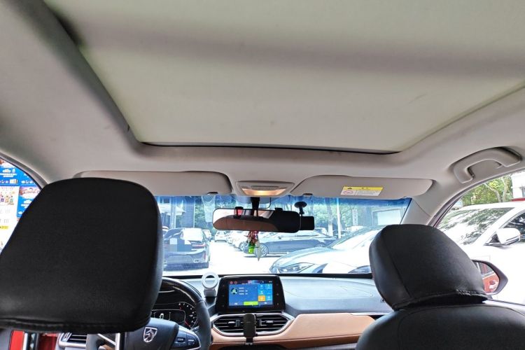 Used Baojun 510 2017 1.5L Manual Luxury Model Headliner