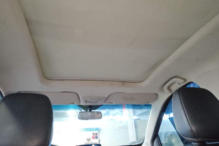 Used Baojun 510 2017 1.5L Automatic Luxury Model Headliner