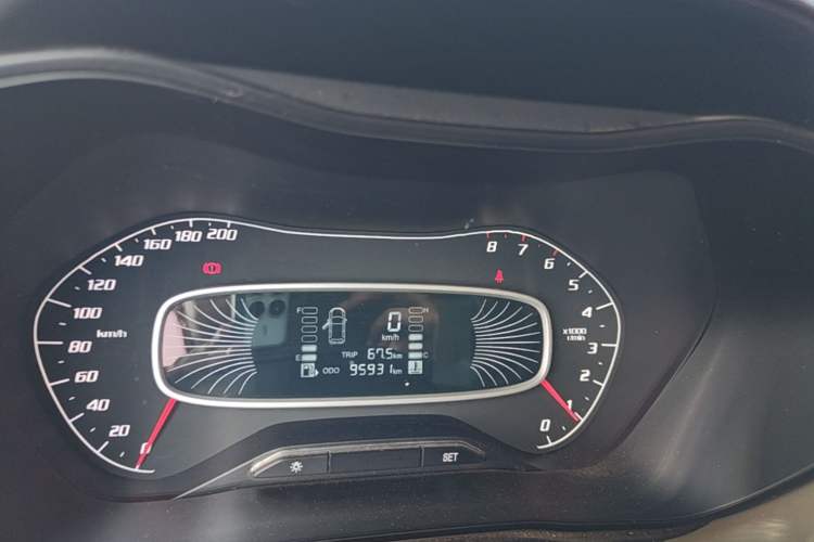 Used Baojun 510 2017 1.5L manual Comfort trim Instrument Cluster