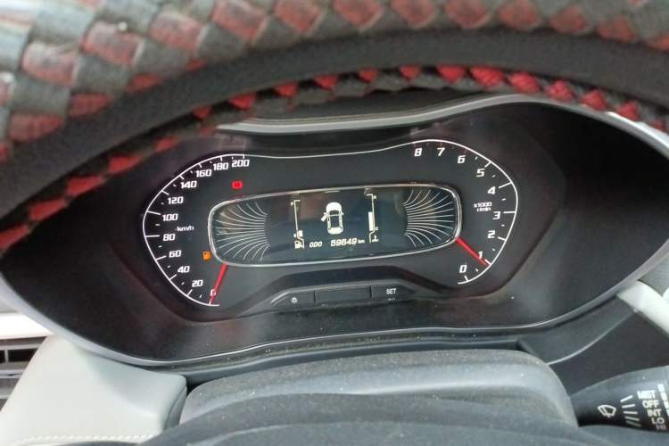 Used Baojun 510 2017 1.5L Manual Fashion Model Instrument Cluster