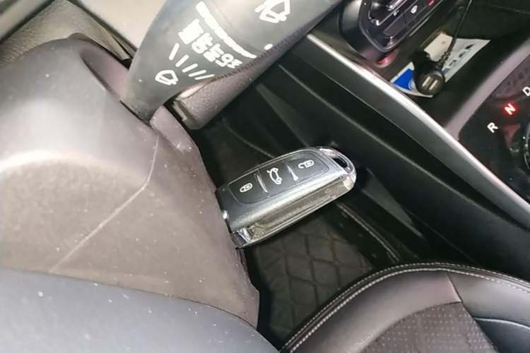 Used Baojun 510 2017 1.5L Automatic Fashion Model Interior 1