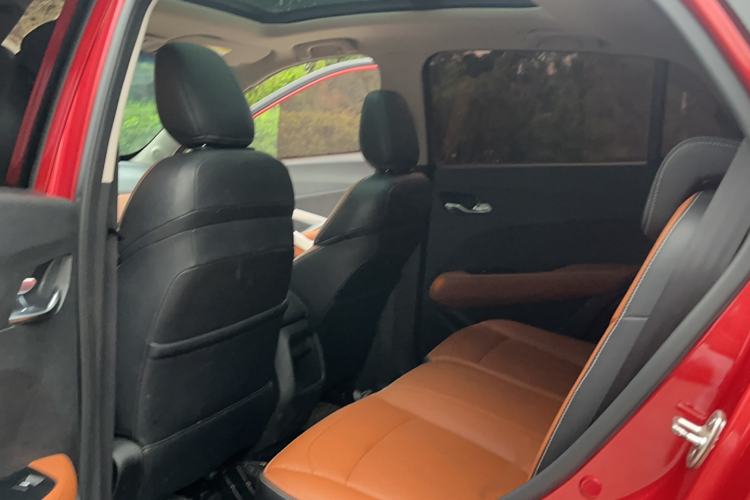 Used Baojun 510 2017 1.5L Automatic Luxury Model Interior 2