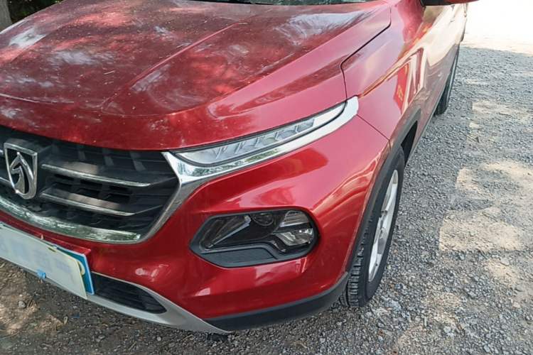 Used Baojun 510 2017 1.5L Manual Fashion Model Left Front Headlight