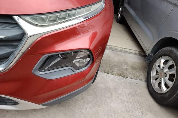 Used Baojun 510 2017 1.5L Automatic Luxury Model Left Front Headlight