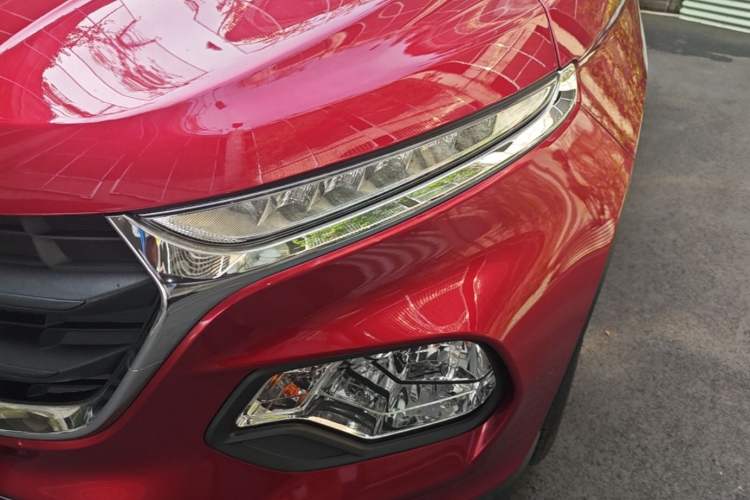 Used Baojun 510 2017 1.5L manual Comfort trim Left Front Headlight