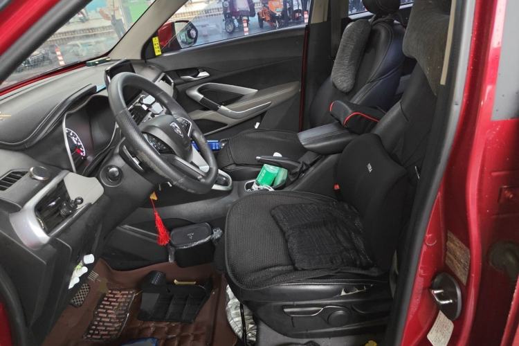 Used Baojun 510 2017 1.5L Automatic Fashion Model Left Front Seat