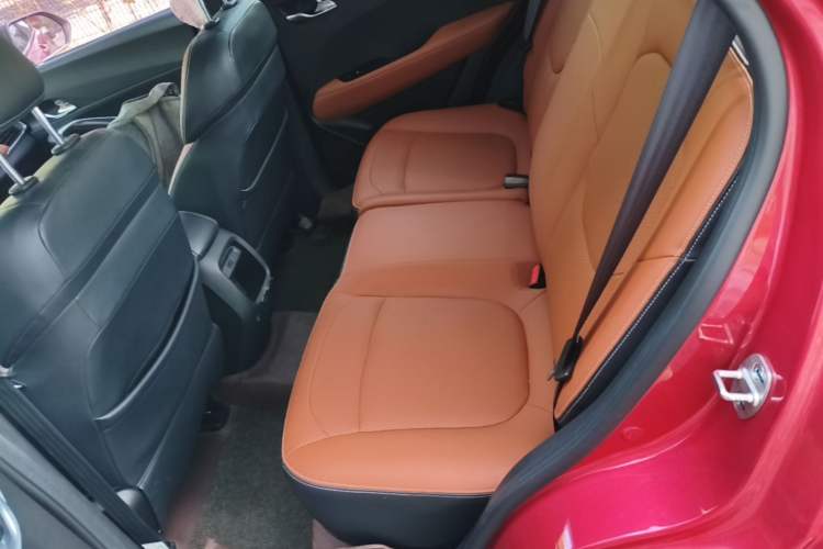 Used Baojun 510 2017 1.5L Automatic Luxury Model Left Rear Seat