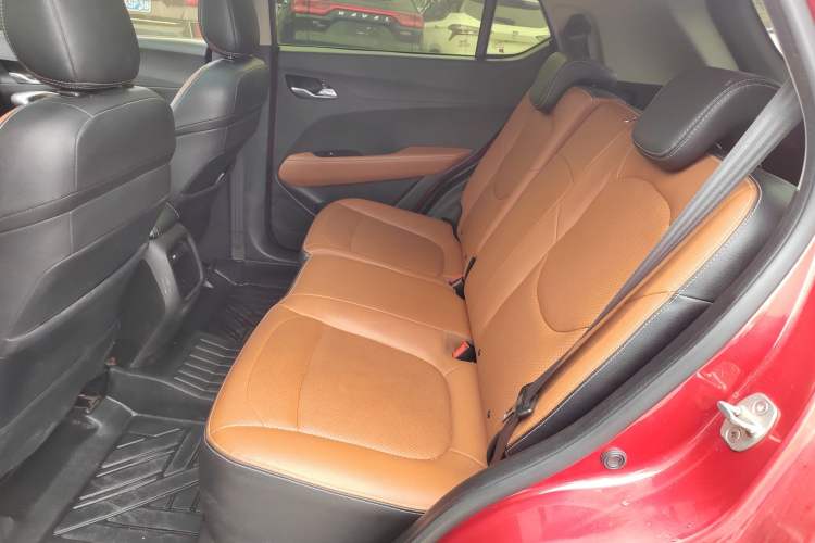 Used Baojun 510 2017 1.5L Automatic Luxury Model Left Rear Seat