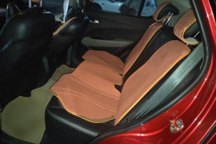 Used Baojun 510 2017 1.5L Automatic Fashion Model Left Rear Seat