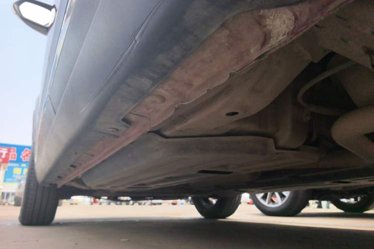 Used Baojun 510 2017 1.5L Automatic Luxury Model Left Side Sill