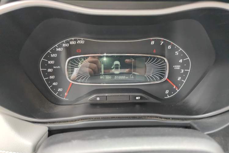 Used Baojun 510 2017 1.5L Manual Fashion Model Odometer Close Up