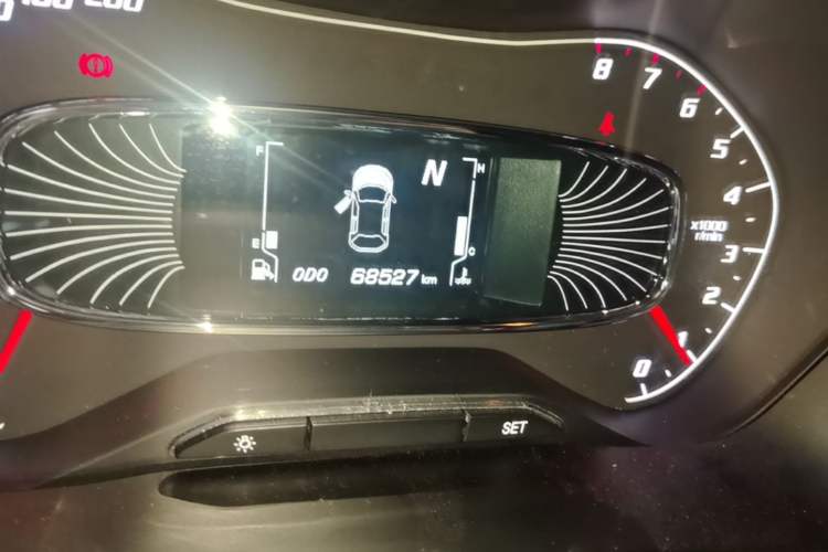 Used Baojun 510 2017 1.5L Automatic Luxury Model Odometer Close Up