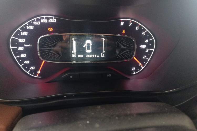 Used Baojun 510 2017 1.5L Manual Luxury Model Odometer Close Up