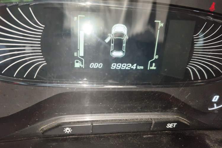Used Baojun 510 2017 1.5L Manual Luxury Model Odometer Close Up