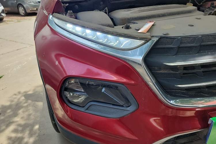 Used Baojun 510 2017 1.5L Manual Luxury Model Right Front Headlight