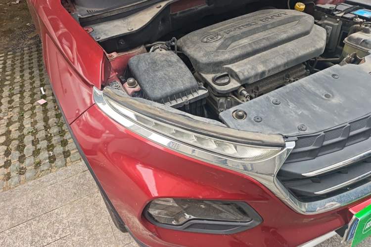 Used Baojun 510 2017 1.5L Manual Luxury Model Right Front Headlight