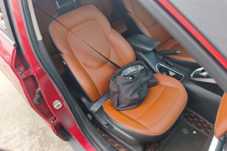 Used Baojun 510 2017 1.5L Automatic Luxury Model Right Front Seat
