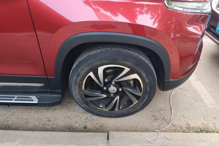 Used Baojun 510 2017 1.5L Manual Luxury Model Right Front Wheel Hub