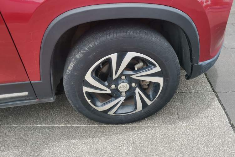Used Baojun 510 2017 1.5L Manual Luxury Model Right Front Wheel Hub