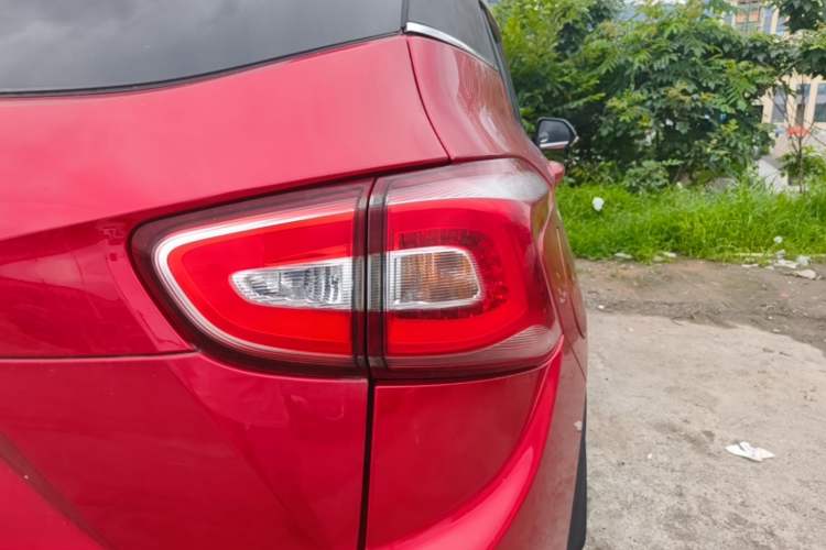 Used Baojun 510 2017 1.5L Automatic Luxury Model Right Rear Taillight