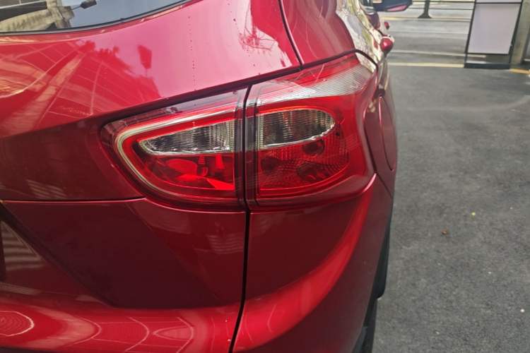 Used Baojun 510 2017 1.5L manual Comfort trim Right Rear Taillight