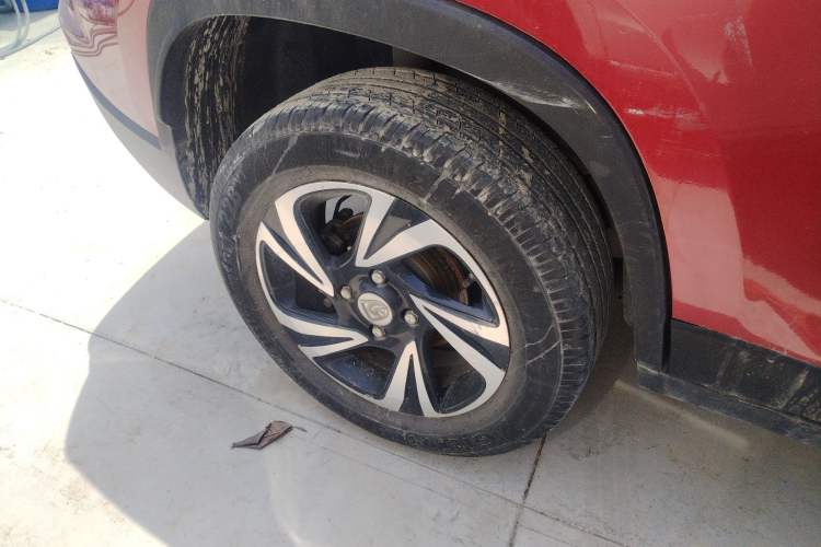 Used Baojun 510 2017 1.5L Manual Luxury Model Right Rear Wheel Hub