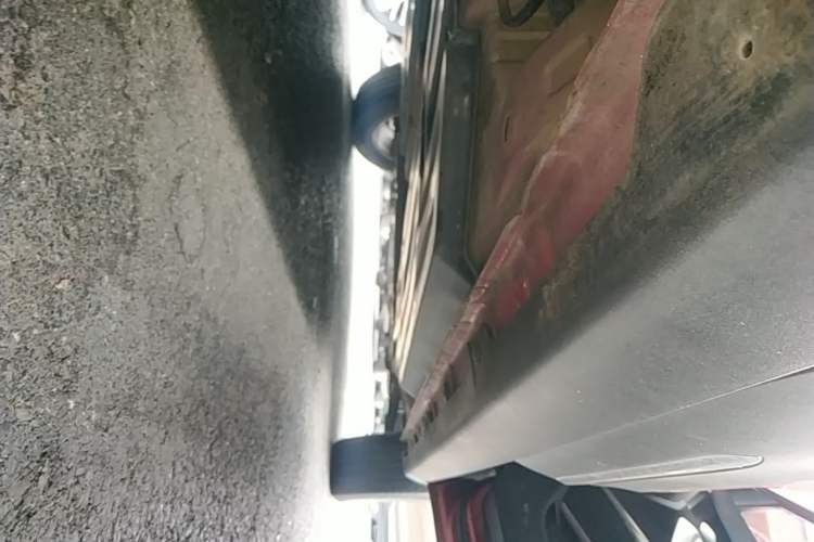Used Baojun 510 2017 1.5L Automatic Fashion Model Right Side Sill