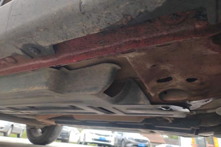 Used Baojun 510 2017 1.5L Automatic Luxury Model Right Side Sill