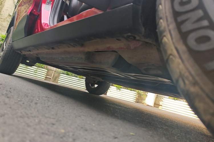 Used Baojun 510 2017 1.5L manual Comfort trim Right Side Sill