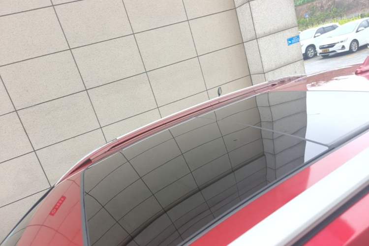 Used Baojun 510 2017 1.5L Manual Luxury Model Roof