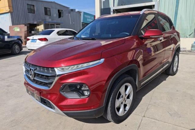 Used Baojun 510 2017 1.5L Manual Fashion Model
