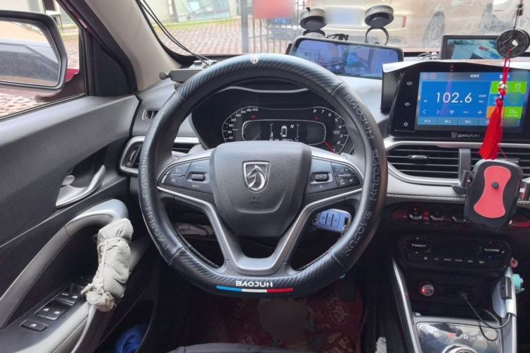 Used Baojun 510 2017 1.5L Automatic Fashion Model Steering Wheel